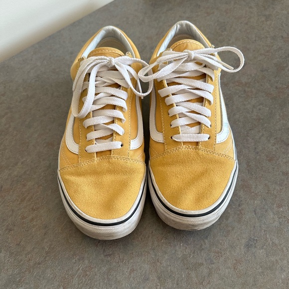 Old Skool Yellow vans - Picture 2 of 3